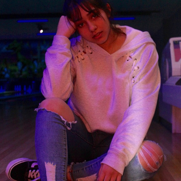 Meet your Posher, Lynne - Picture 1 of 1